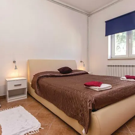 Ferienwohnung - D - Pula-sisan, Kroatien Šišan