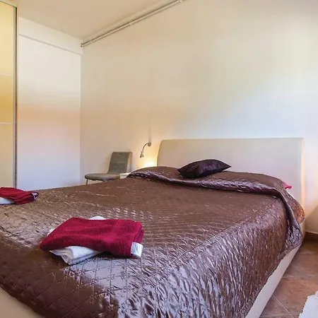 Apartmán Ferienwohnung - D - Pula-sisan, Kroatien